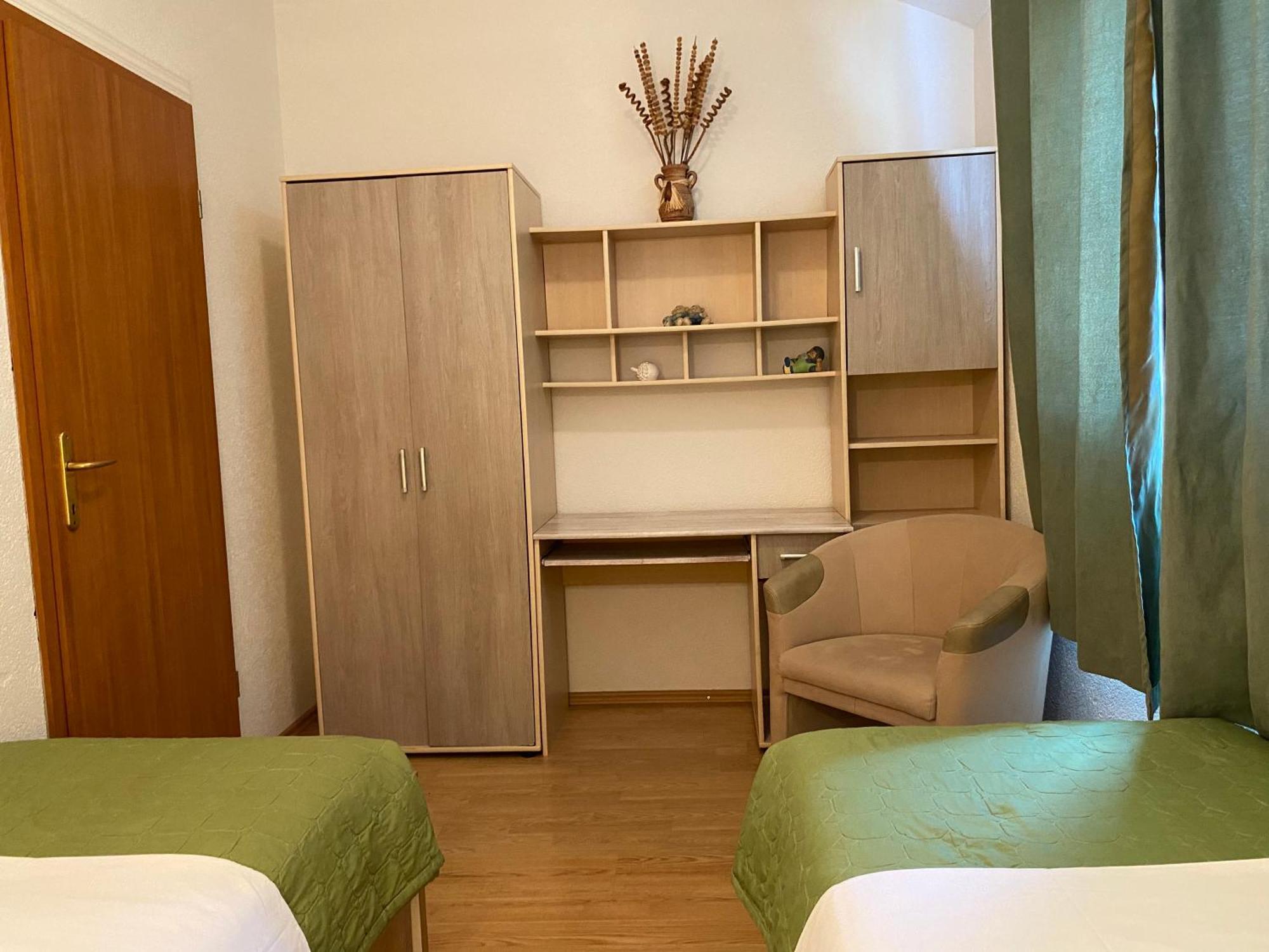 Green House Makarska Luaran gambar