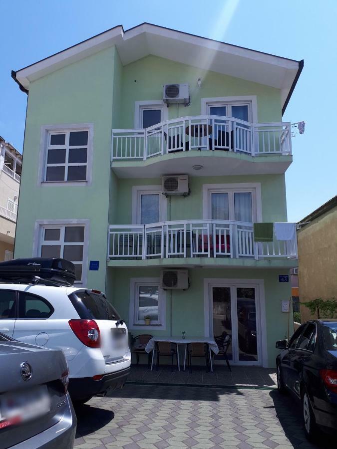 Green House Makarska Luaran gambar